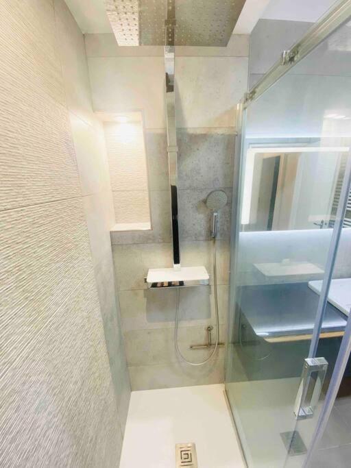 Appartement Luxueux T3 Piscine Et Vue Somptueuse à Sète Extérieur photo